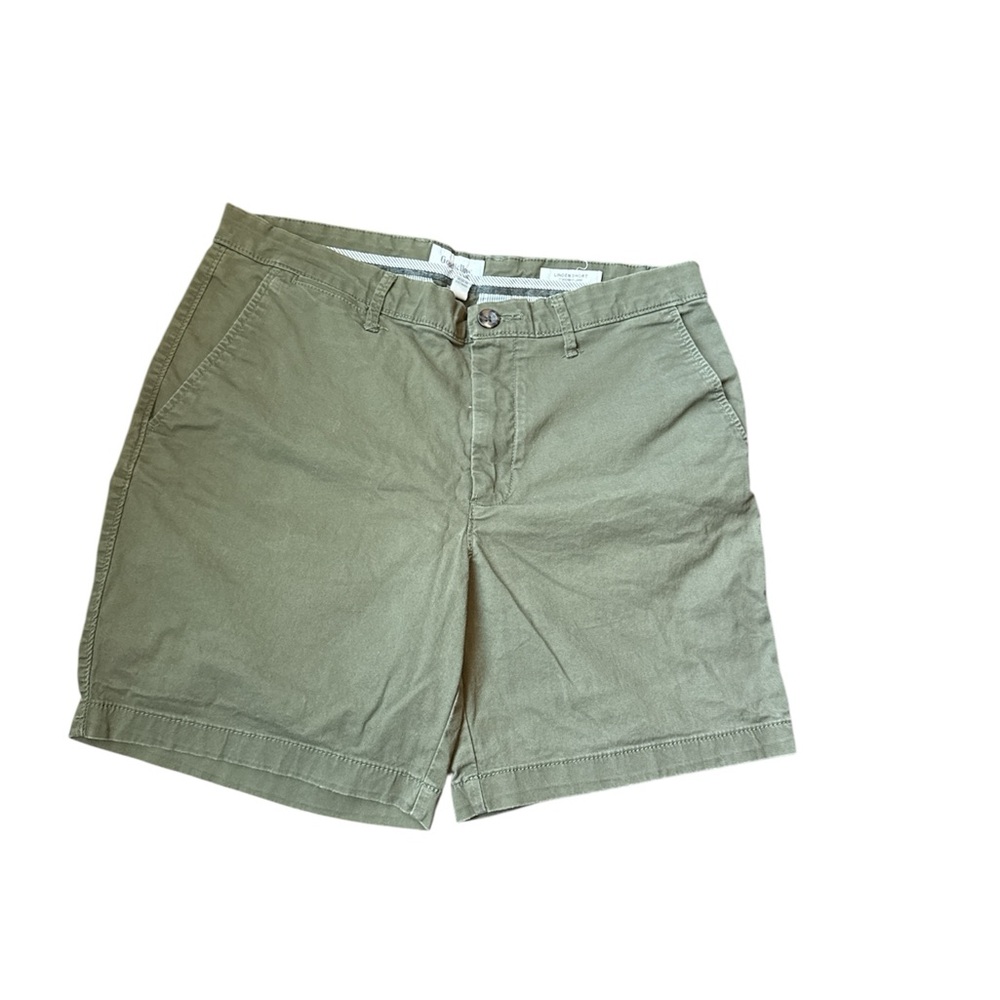Goodfellow & Co Men’s army Green Shorts Classic Cotton Blend size  32
